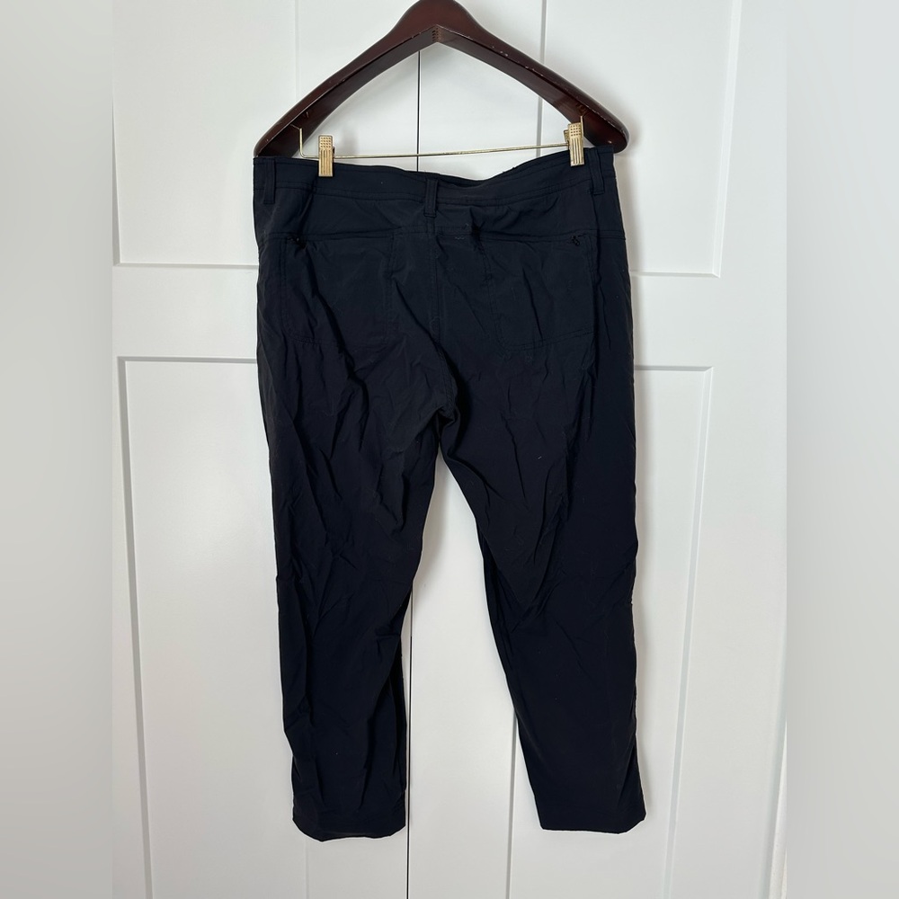 Orvis Black Women’s Nylon Chino Pants 16